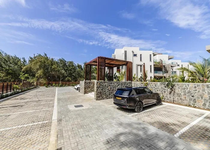 Ocean Terraces Apt A1 - Your Beachfront Bliss - Brand New
